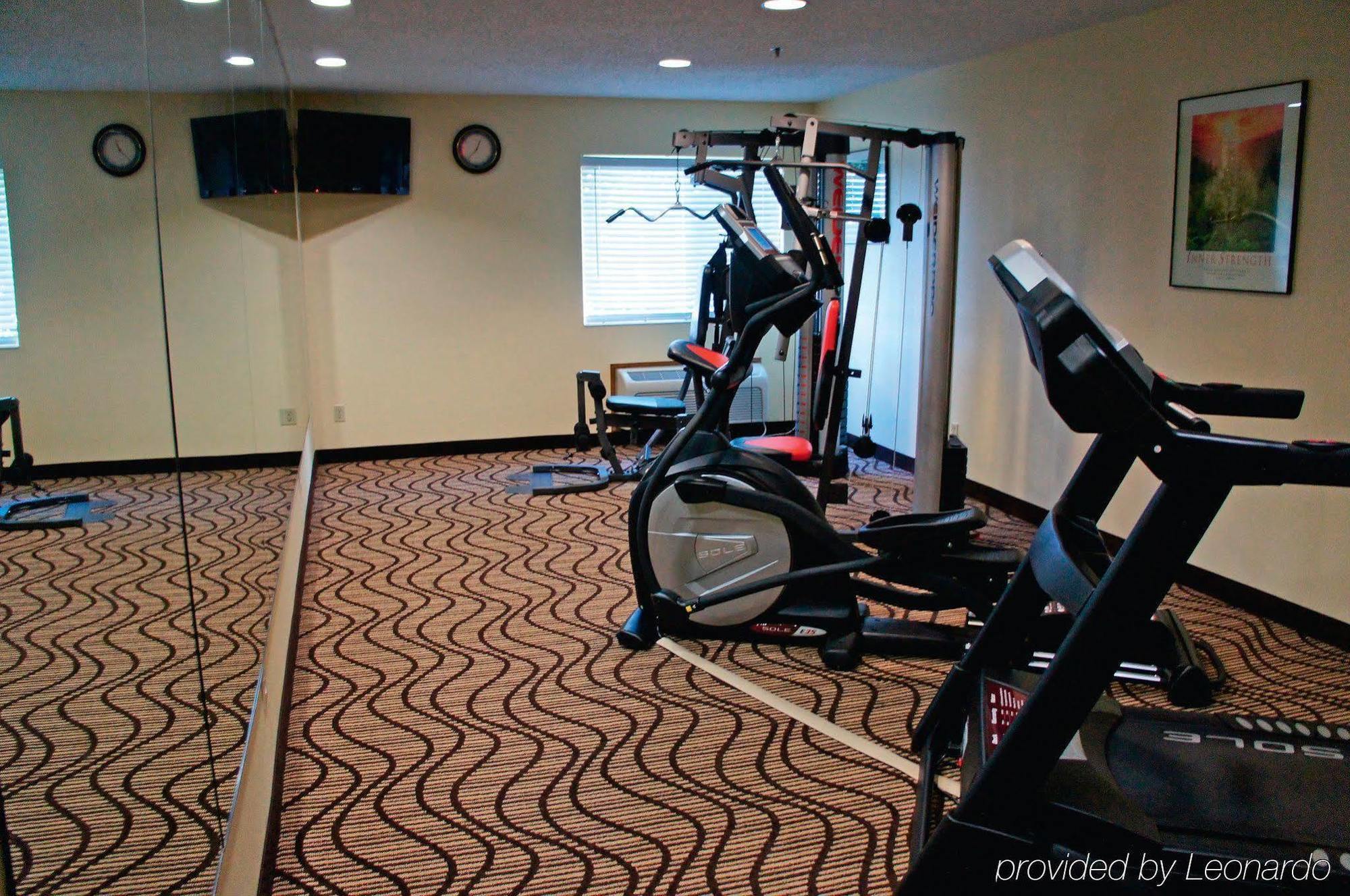 La Quinta Inn & Suites By Wyndham Peru Starved Rock St Park Buitenkant foto